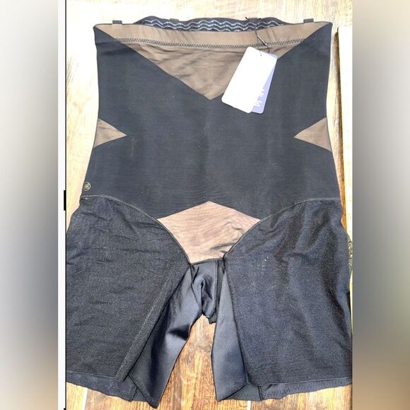 🖤Honeylove SuperPower Short Shapewear | Size 1X | Black | NWT - Picture 1 of 15